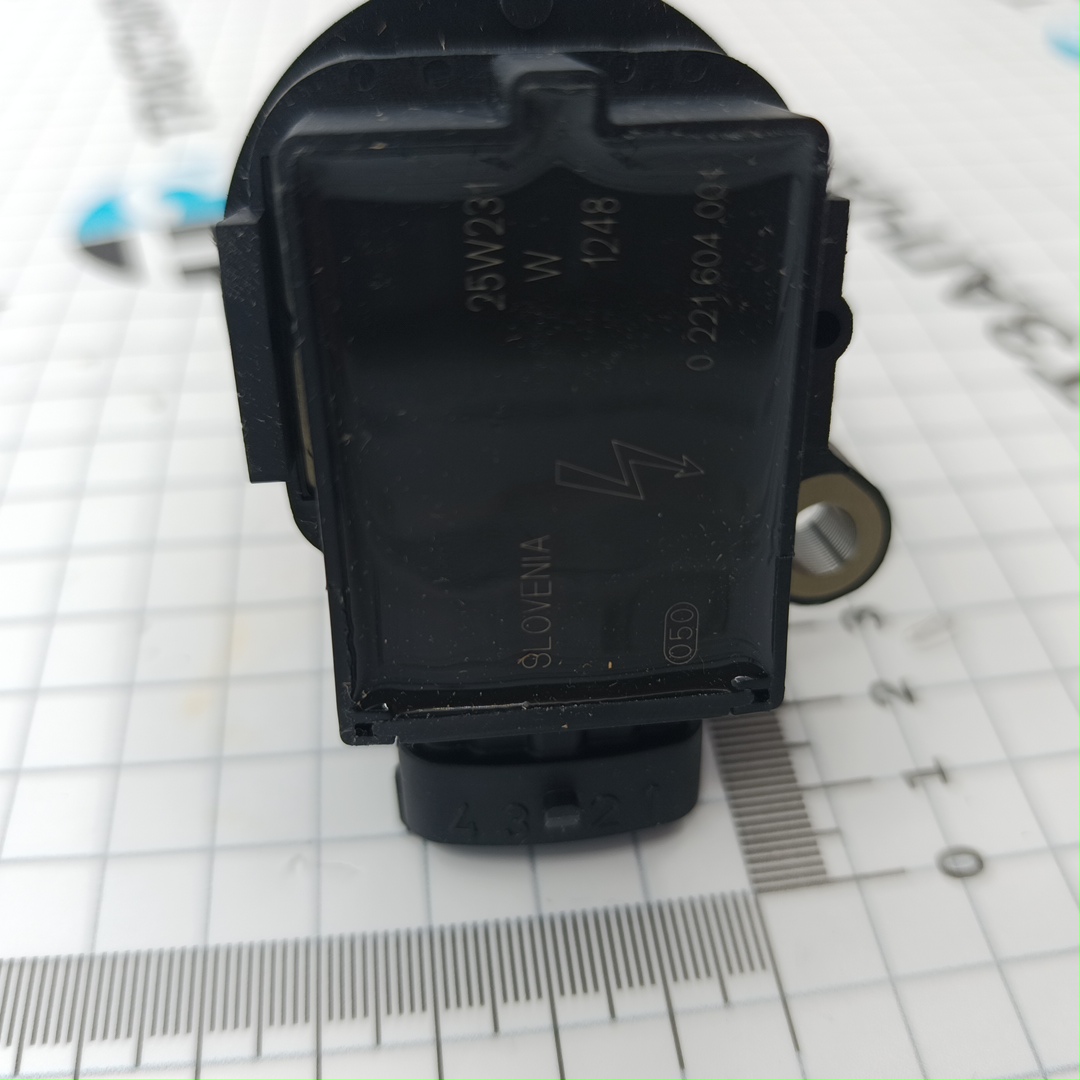 Катушка зажигания Volvo C70 S60-70-80 V70 XC70-90 BOSCH EUROPE