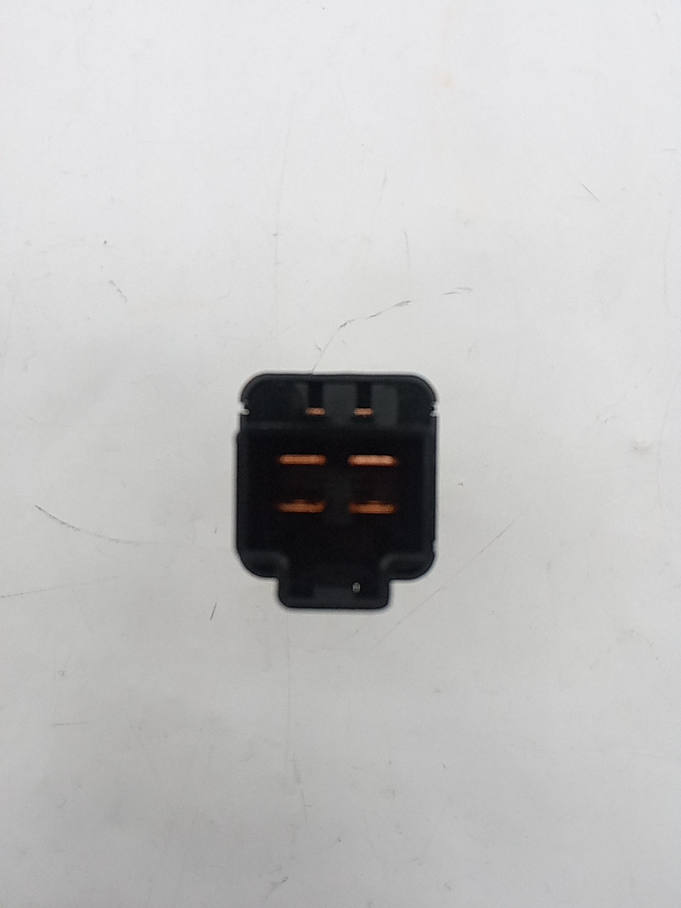 Датчик стоп сигнала для а/м Sollers Atlant 2.7D 149л.с (Евро 5) (4 конт) 3750710LE010XZ ORG JAC