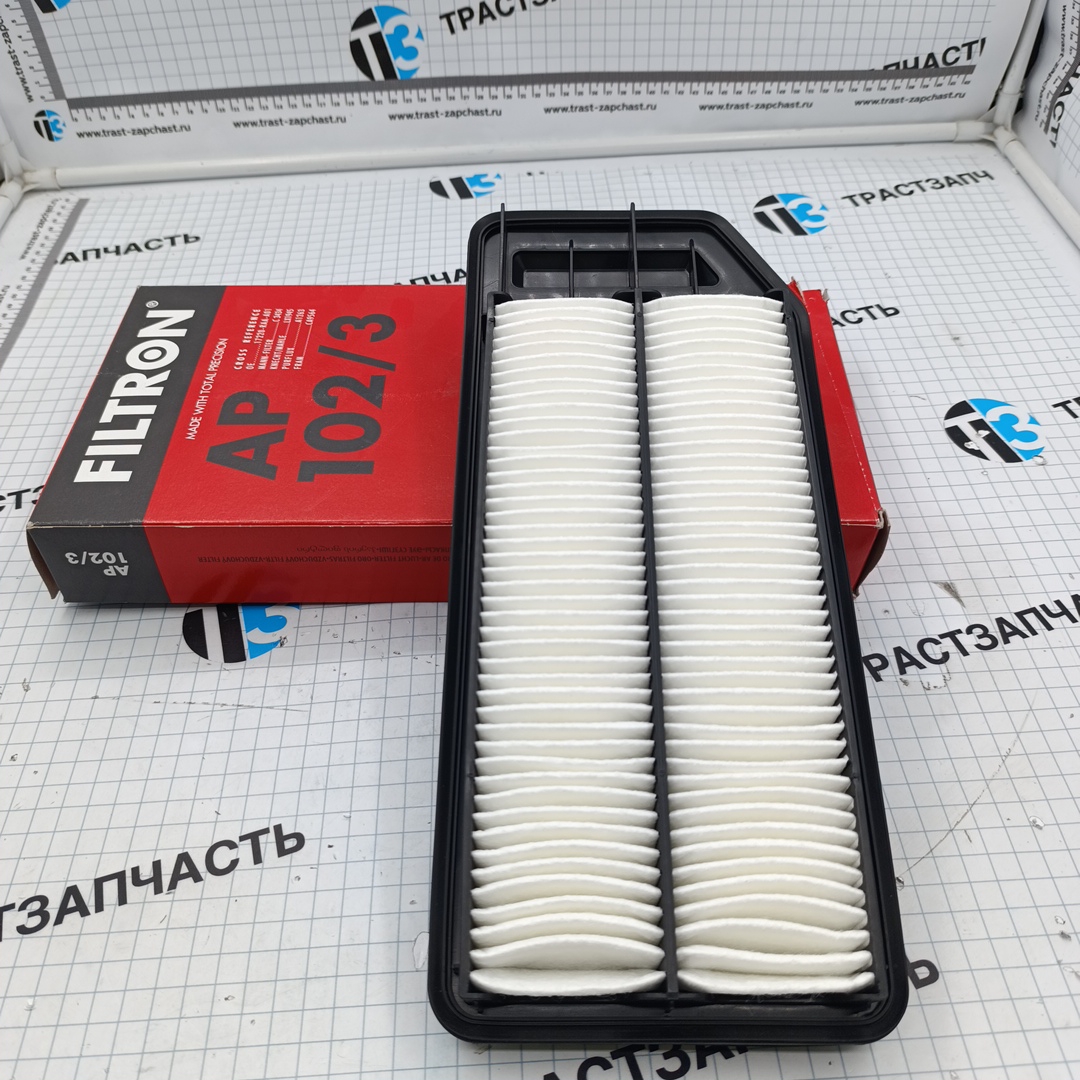 Фильтр воздушный Honda Accord VII FILTRON