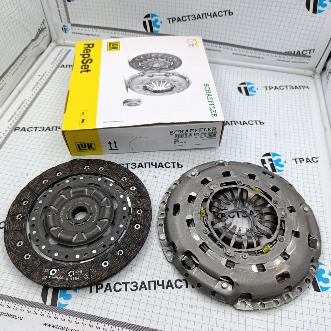 Сцепление Ford MONDEO III 02- 1.8-2.0 1359514/1423923 LUK EUROPE