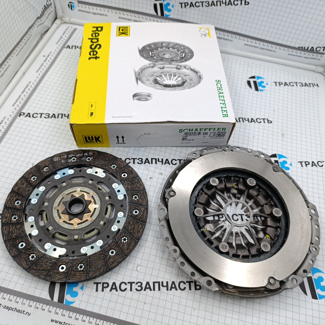 Сцепление Ford MONDEO III 02- 1.8-2.0 1359514/1423923 LUK EUROPE