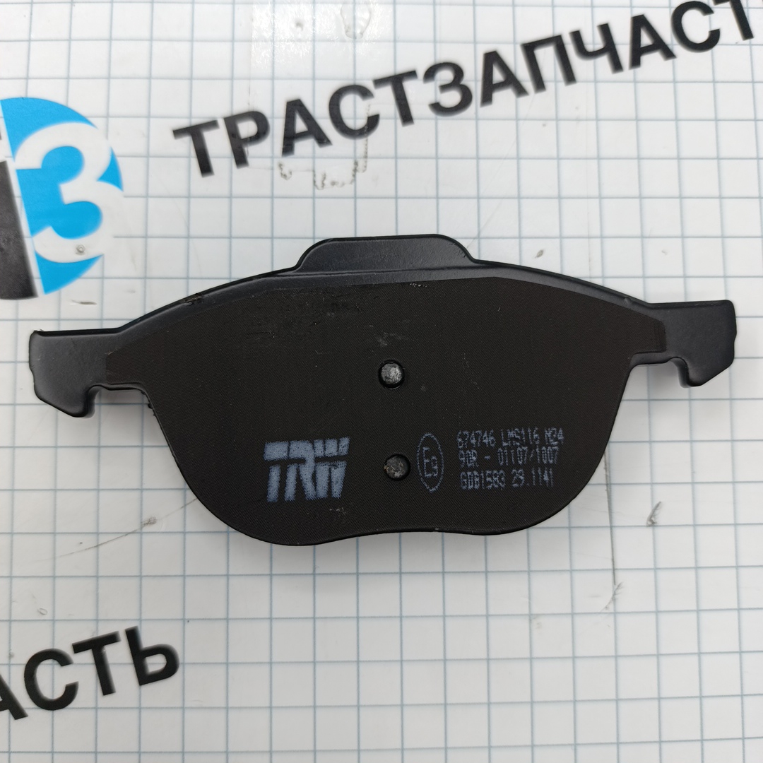 Тормозные колодки передние Ford Focus/C-Max 03-> MAZDA 3 03-> VOLVO S40 I-II 03-> TRW EUROPE