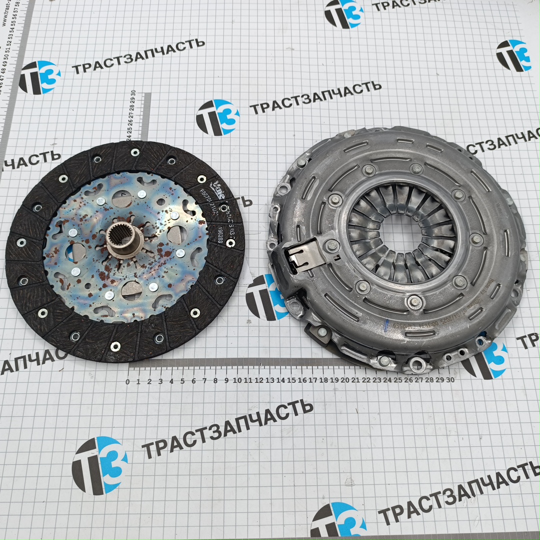 Сцепление PSA 1.6 HDi (DV6C) (корзина+диск) CITROEN C4,C5 VALEO EUROPE
