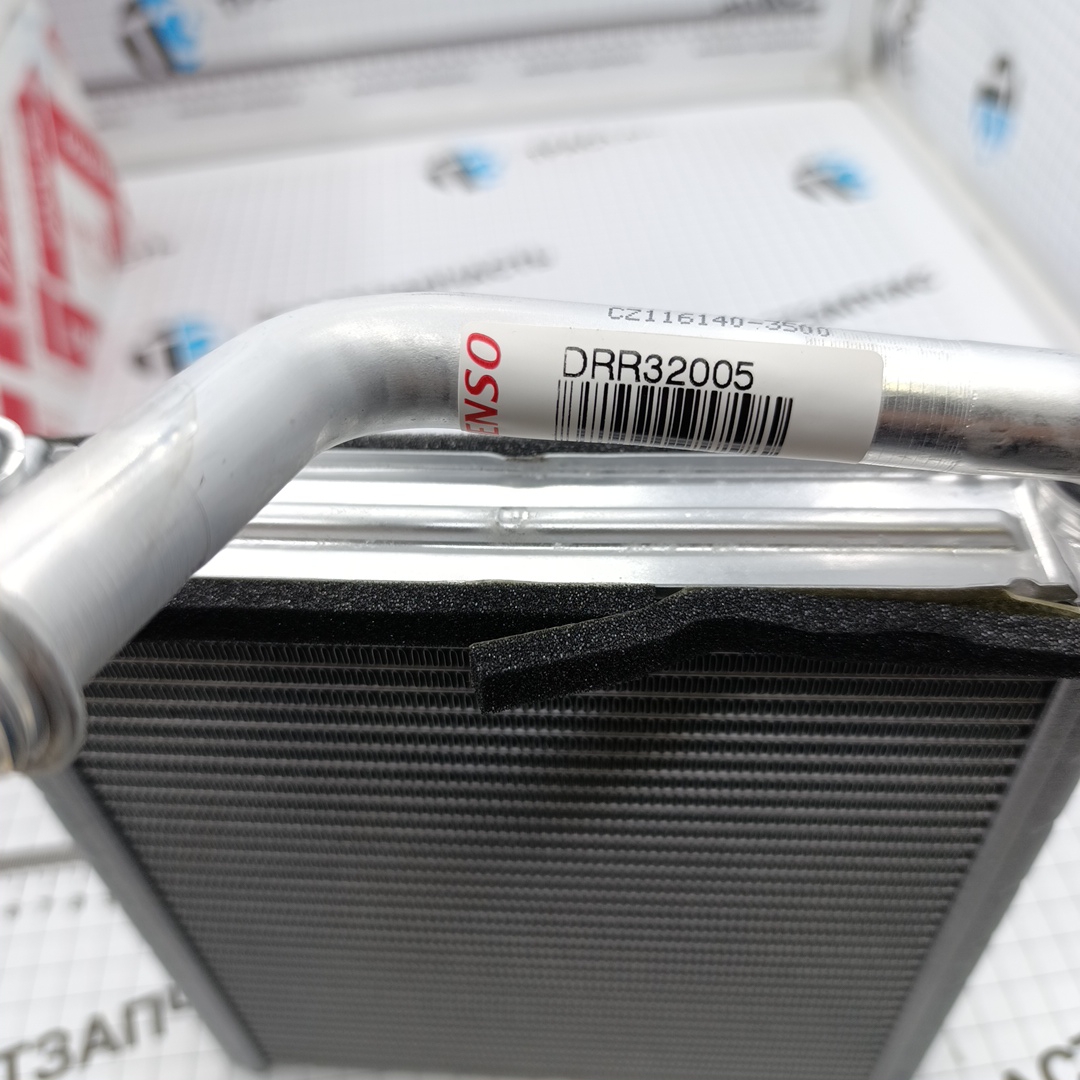 Радиатор печки VAG Skoda SuperB II, Yeti (5L), Octavia II (1Z3), VW Golf Passat B6/B7 DENSO