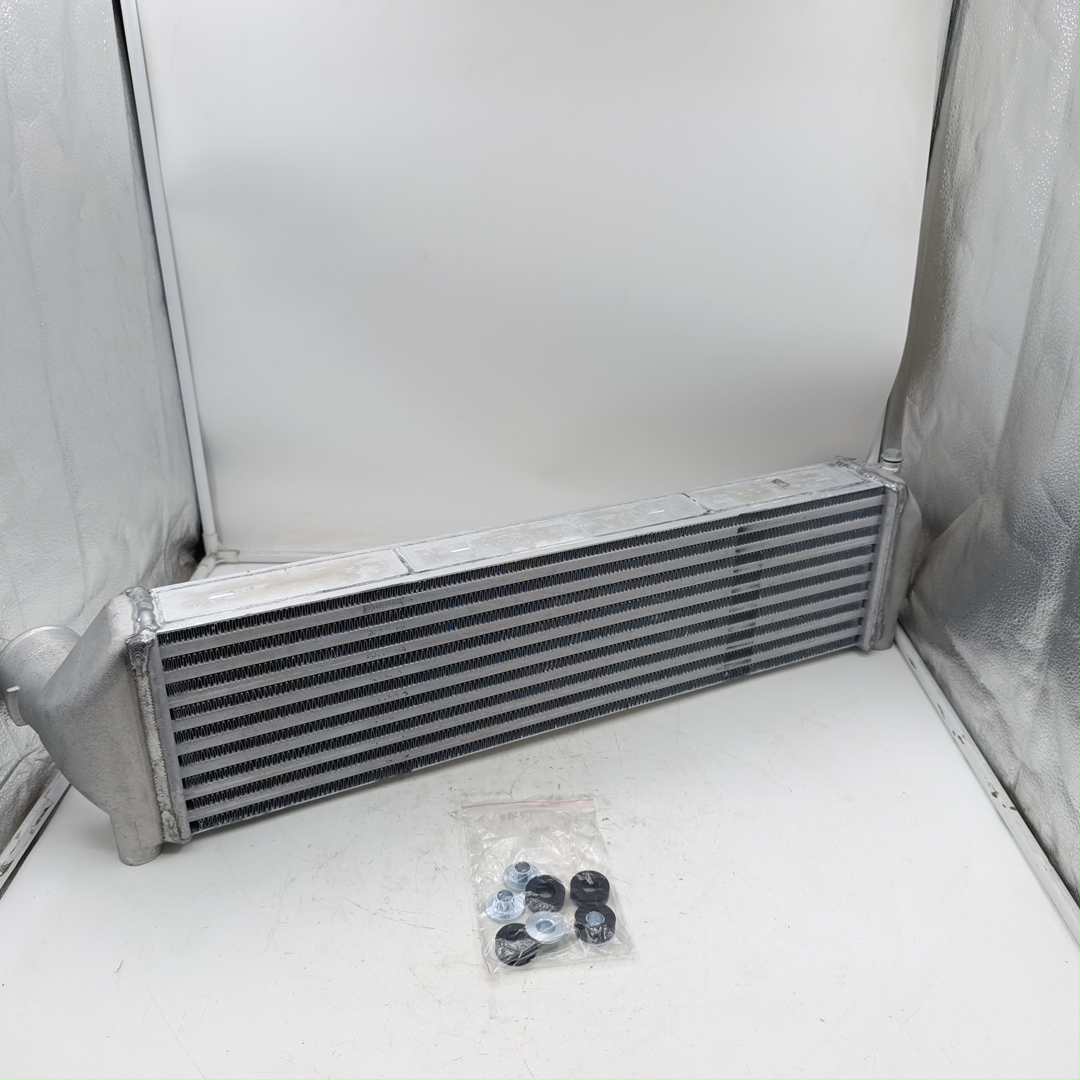 Интеркулер Foton Toano 2.8 ISF V1119003001A0/FV1119003001A0A1448 ORG FOTON