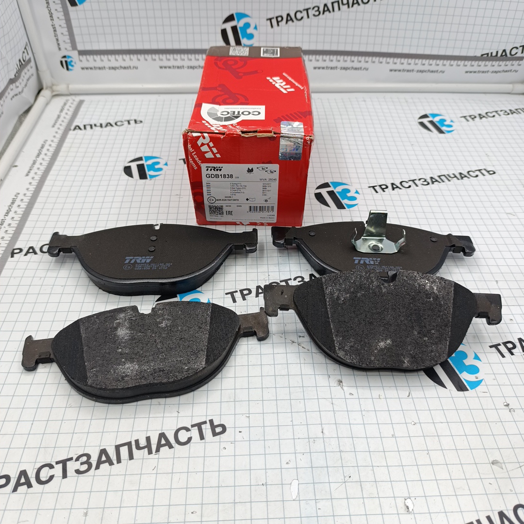 Тормозные колодки передние BMW 5(F7/F10/F11), 6(F12/F13) 7(F01-F04) TRW EUROPE