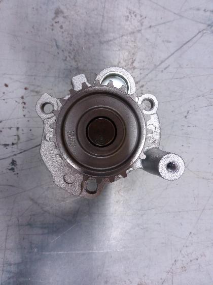 Насос водяной VAG Audi A4 B6,B7, A6 C5,C6 1.8T-2.0 FSI