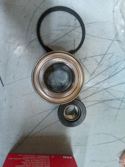 Подшипник передней ступицы Ford Connect (+ABS) Conn'11- FAG EUROPE