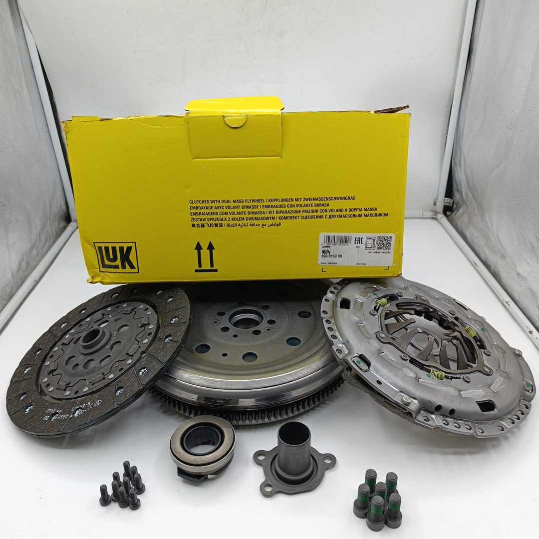 Сцепление Volkswagen Transporter , Multivan T5 1.9-2.0 (230 mm,c 2003 -2009г полн к-т ) LUK EUROPE