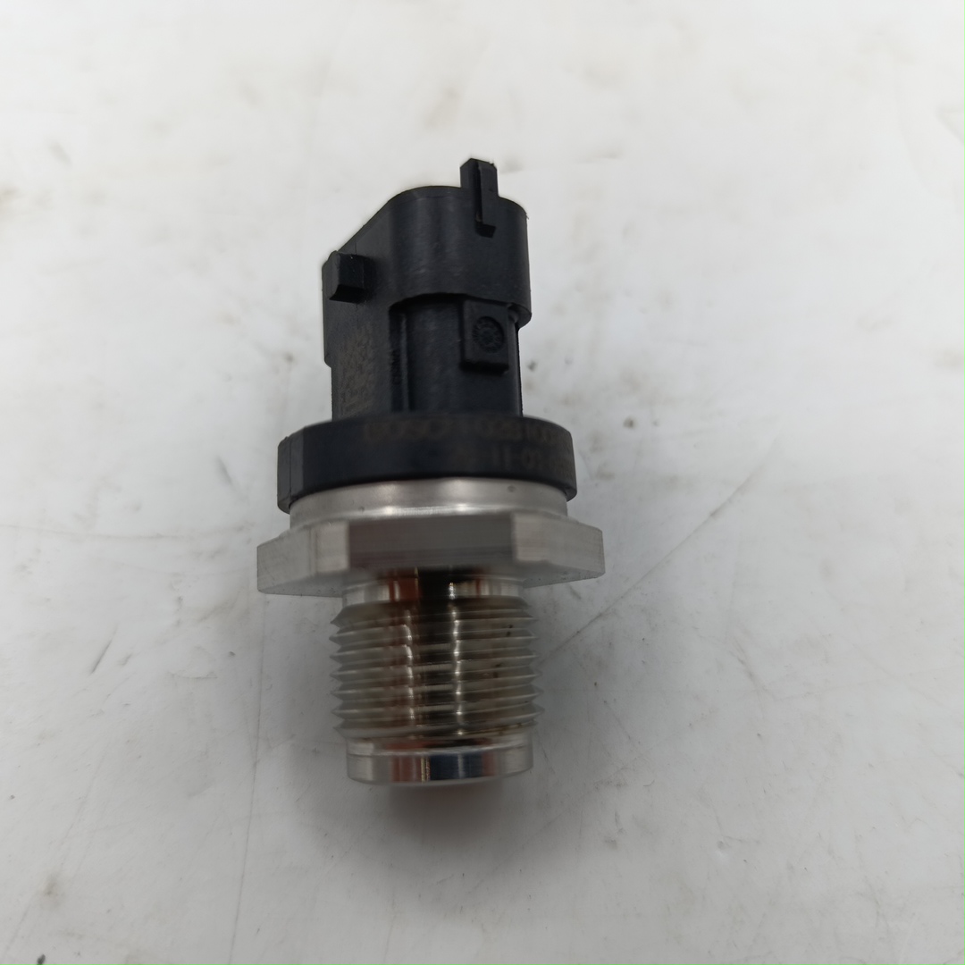 Датчик топливной рампы Газон Next 3.8 ISF 5297641/0281002937 BOSCH