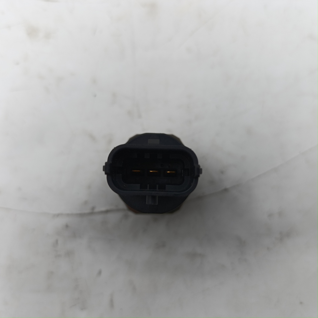 Датчик топливной рампы Газон Next 3.8 ISF 5297641/0281002937 BOSCH