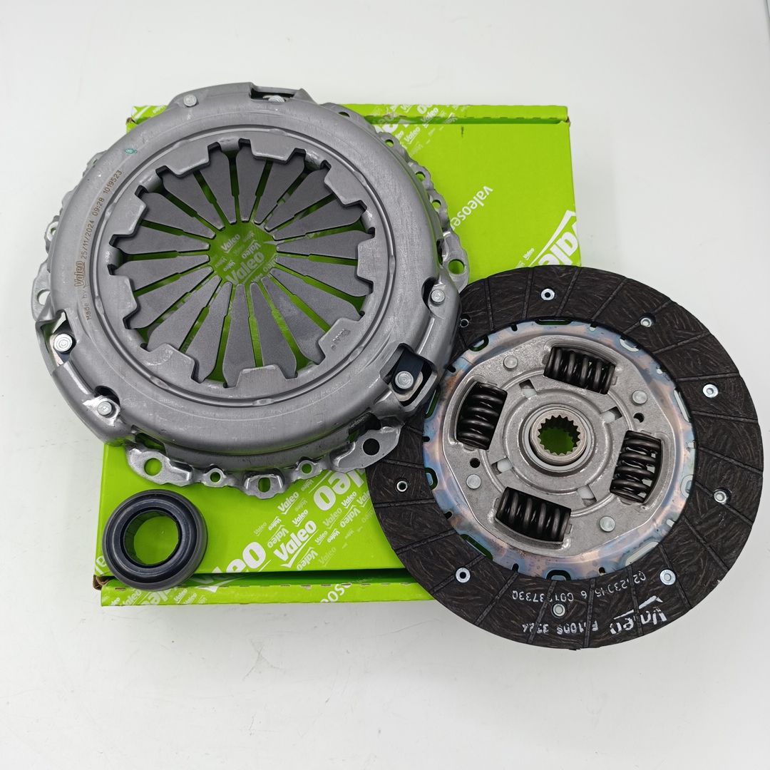 Сцепление Peugeot 1007, 206, 20, Citroen C2, C3, C4 1.6 (200mm) (VALEO EUROPE)