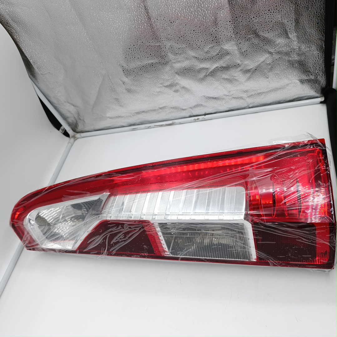 Фонарь задний Renault Master III (c 2010г.) RH 265500023R MARS TECH