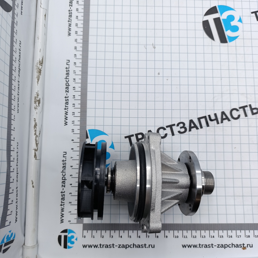 Насос водяной BMW E36 E46 320-330i, E34 E39 E38 52 INA EUROPE