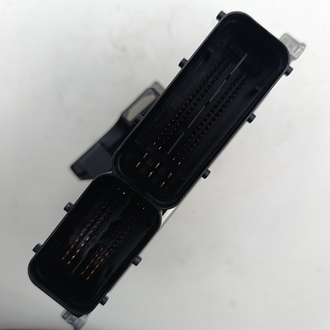 Блок управления двигателем (компьютер) для а/м Sollers Atlant 2.7D 149л.с 1026400FE010C-009 ORG JAC