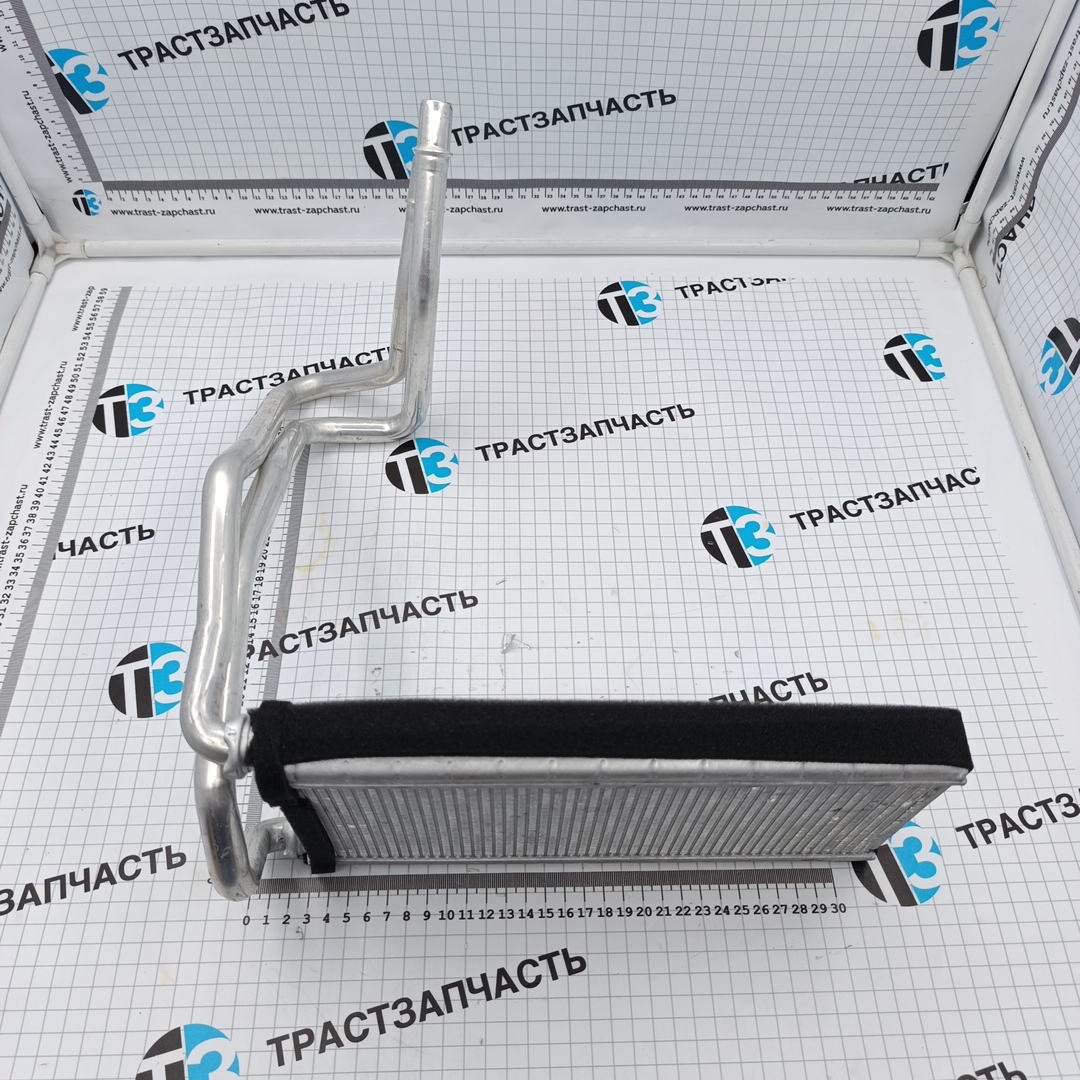 Радиатор печки Land Rover Discovery III (L319) | LR3, Range Rover Sport I (L320) LR017030 KALE