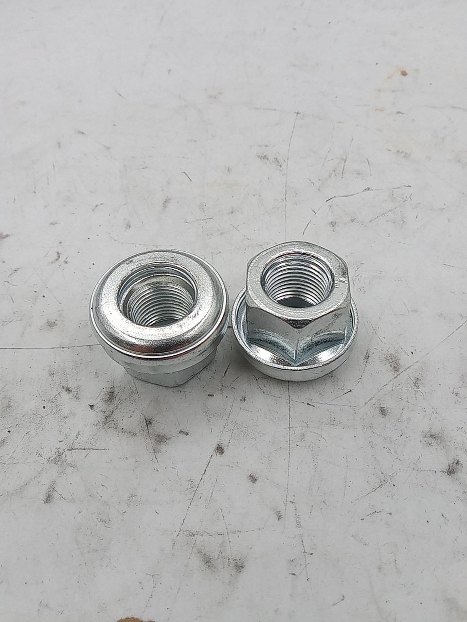 Гайка колесная для а/м Sollers Atlant 3101060R001(под переднюю шпильку) ТЗ (ТрастЗапчасть)