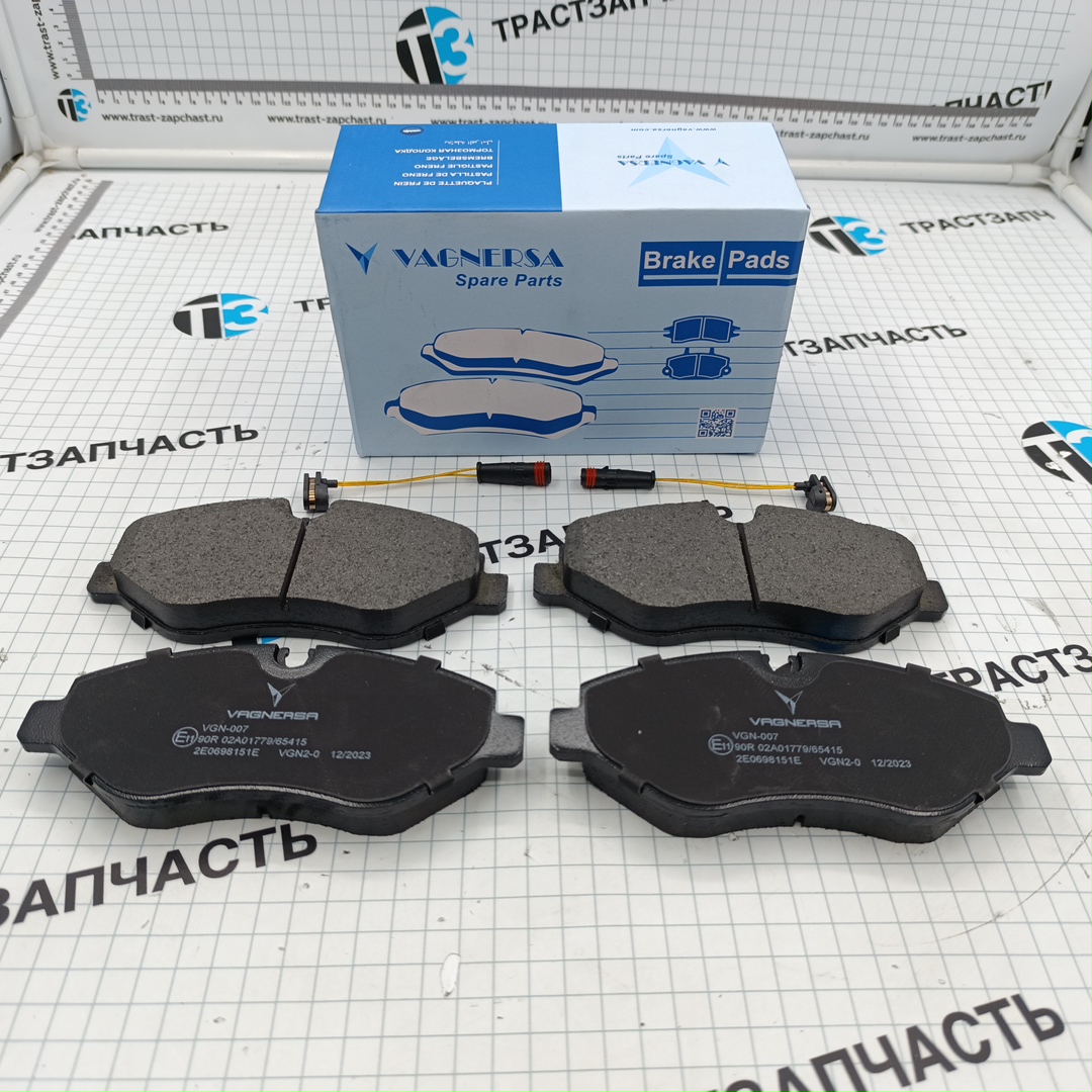 Тормозные колодки передние VAG VW Crafter-30 35 (-16) MB Sprinter (06-),Viano (03-),Vito (03-) TZ