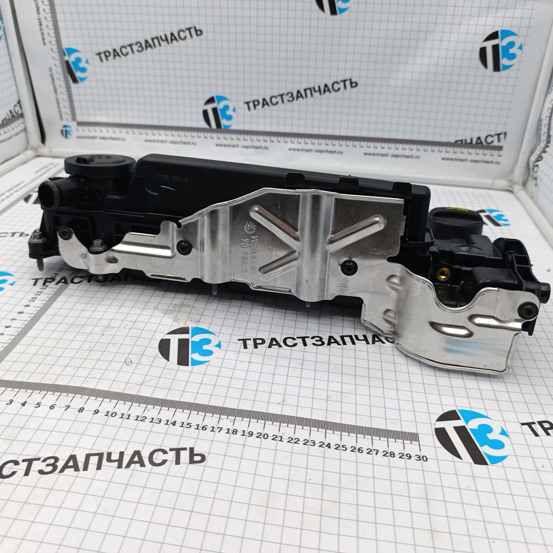 Крышка ГБЦ клапанная Peugeot Traveller 4 2.0 9848586380/9806147980 ORG PSA