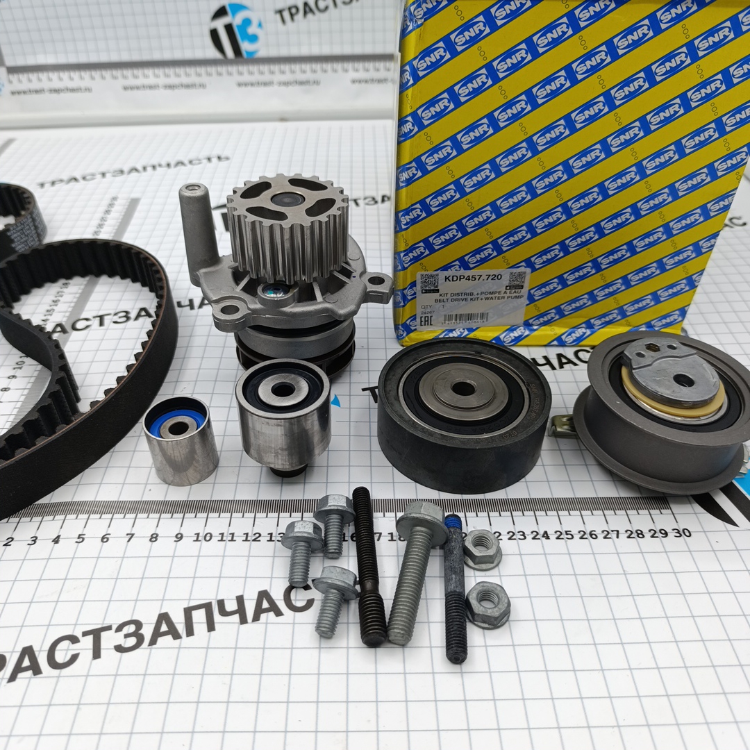 Комплект ГРМ (ремень+ролики+помпа) VW Crafter/Transporter 2.0-2.5 SNR