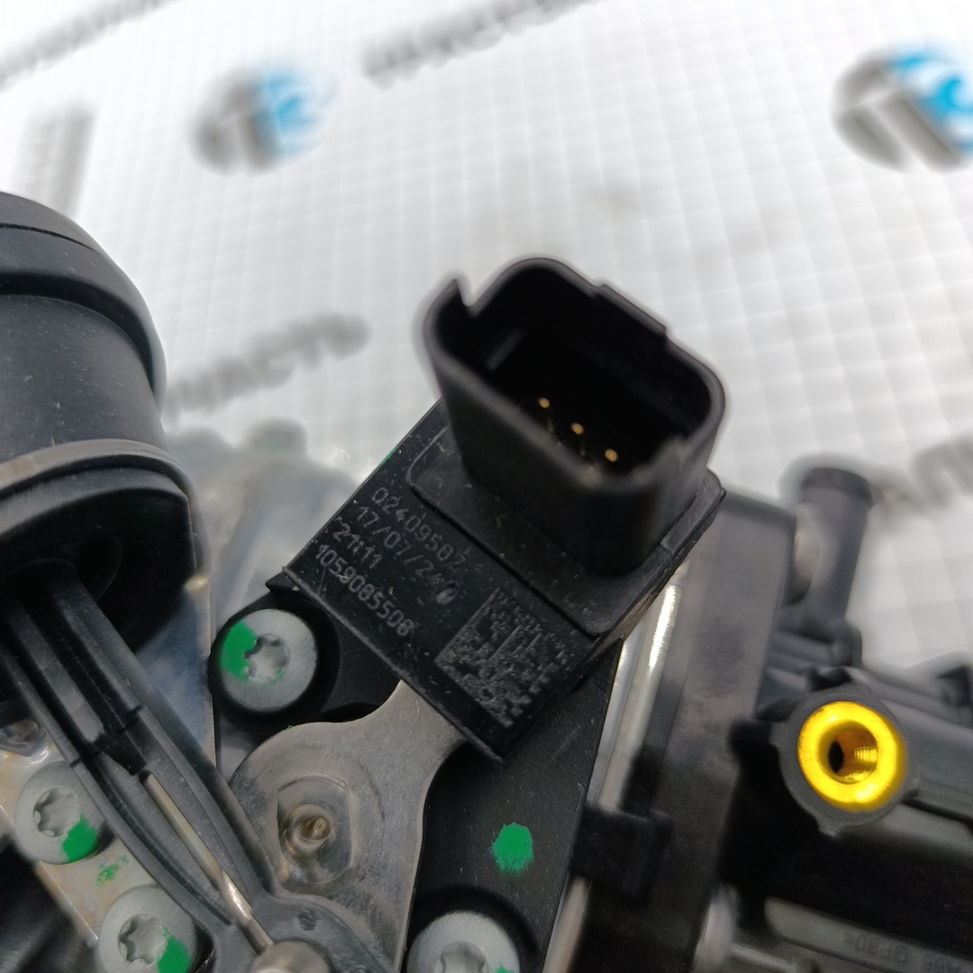 Клапан EGR Peugeot Traveller 4  2.0  в сборе 9807593080/9678745680/9820965980 MAHLE KNECHT